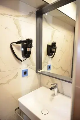 suite-2 pic